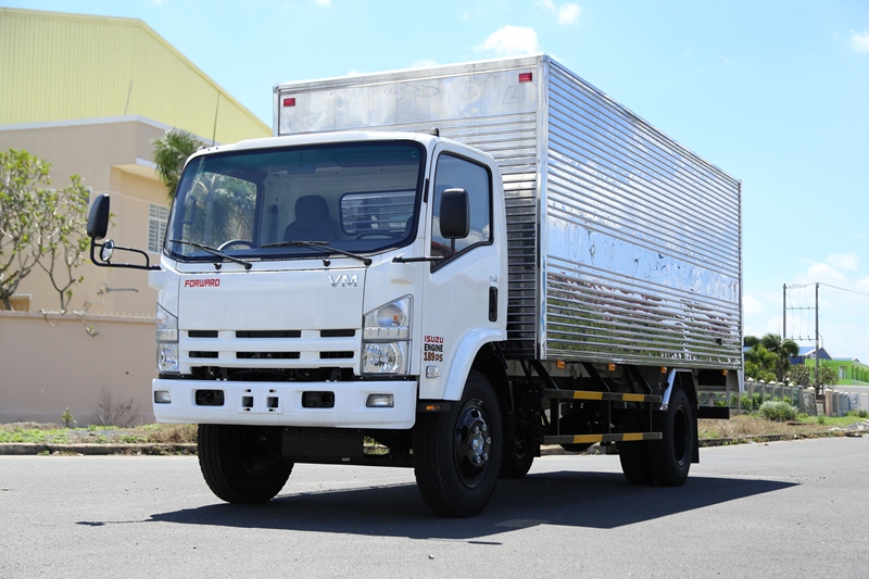 KR750L4 Thùng kín