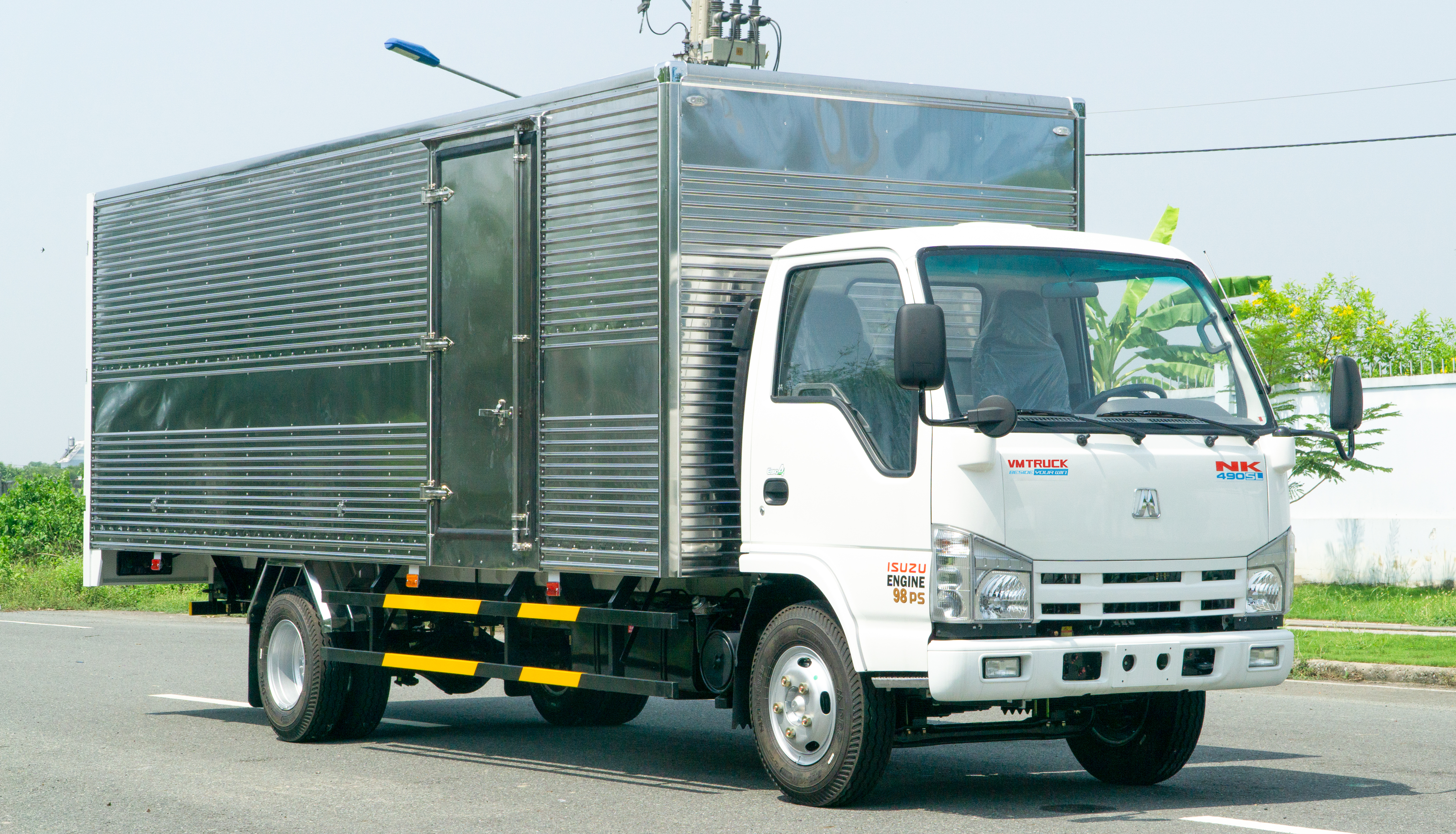 NK490SL4 thùng kín